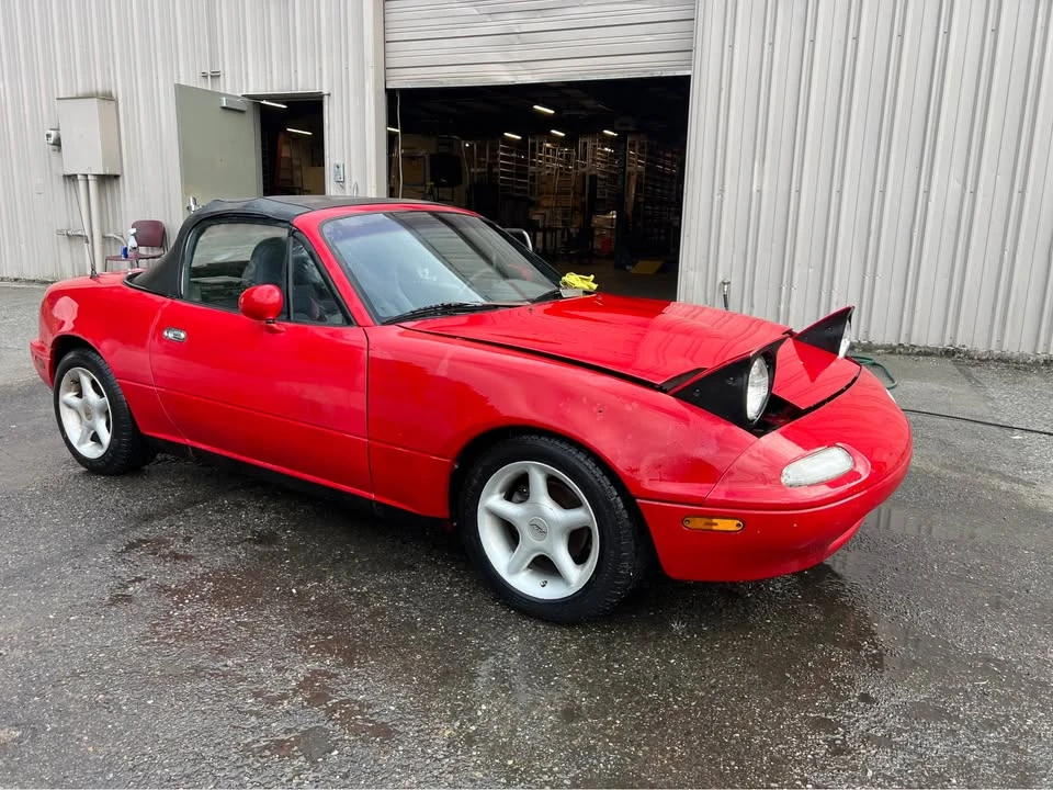 1990 Mazda NA MX-5 Miata - Image 3 of 10