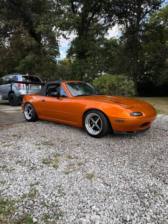 1990 Mazda NA MX-5 Miata - Image 2 of 10