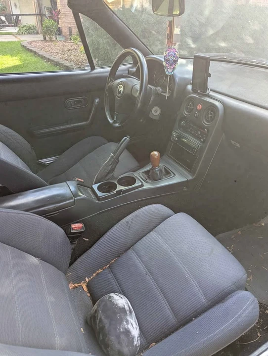 1990 Mazda NA MX-5 Miata - Image 5 of 6