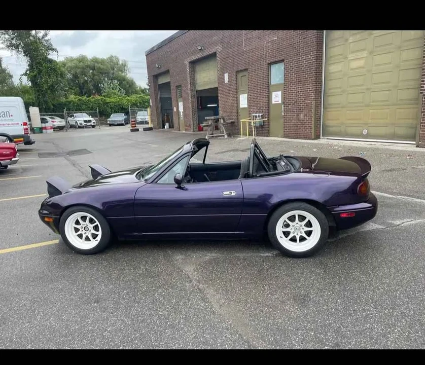 1990 Mazda NA MX-5 Miata - Image 2 of 13