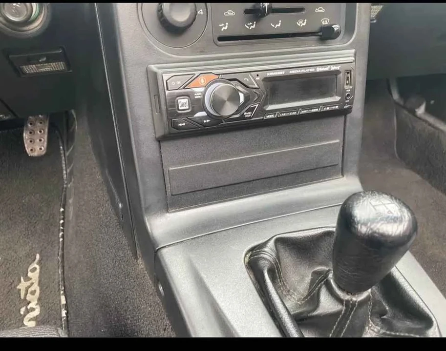 1990 Mazda NA MX-5 Miata - Image 13 of 13