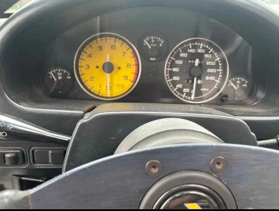 1990 Mazda NA MX-5 Miata - Image 11 of 13