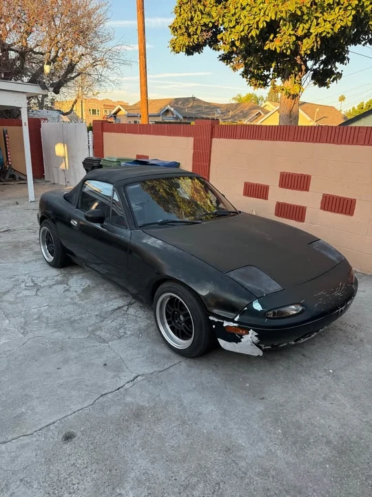 1990 Mazda NA MX-5 Miata - Image 2 of 8