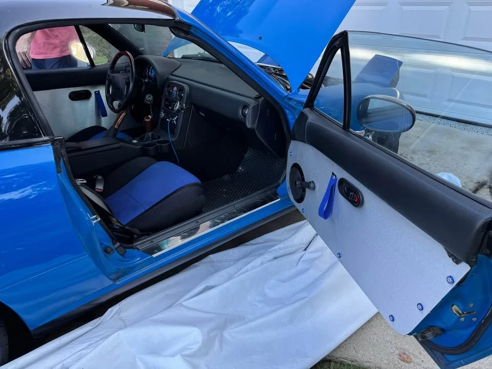 1990 Mazda NA MX-5 Miata - Image 2 of 5