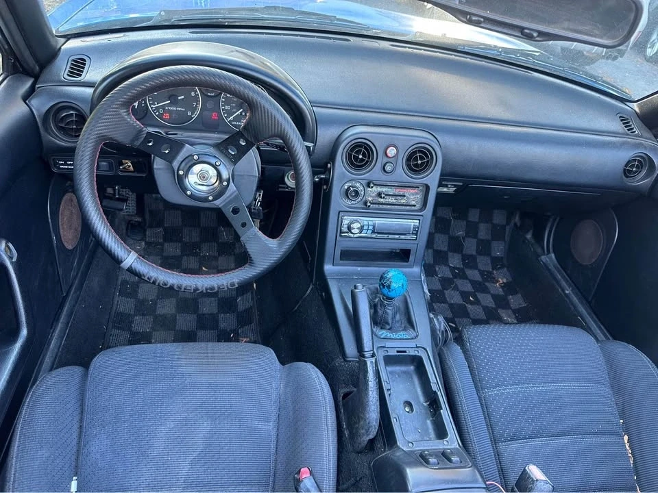 1990 Mazda NA MX-5 Miata - Image 5 of 9