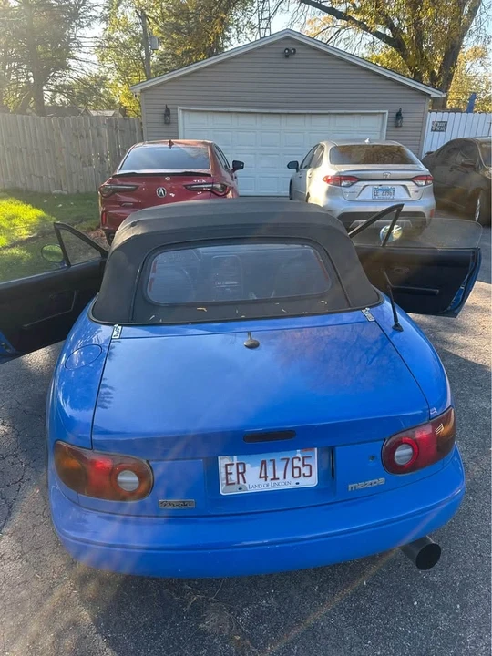 1990 Mazda NA MX-5 Miata - Image 4 of 9