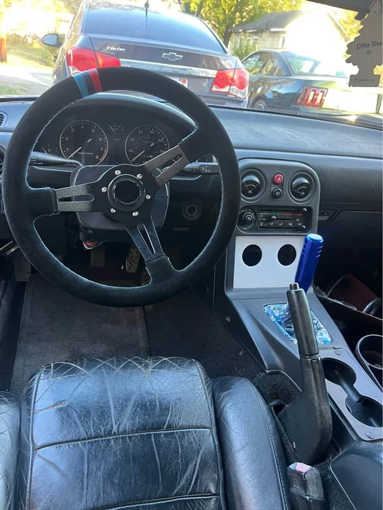 1990 Mazda NA MX-5 Miata - Image 7 of 8