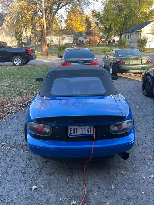 1990 Mazda NA MX-5 Miata - Image 3 of 8