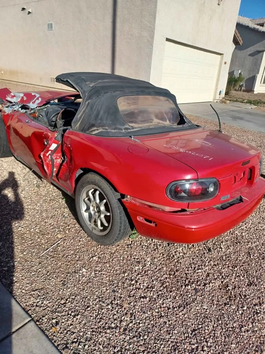 1990 Mazda NA MX-5 Miata - Image 3 of 5