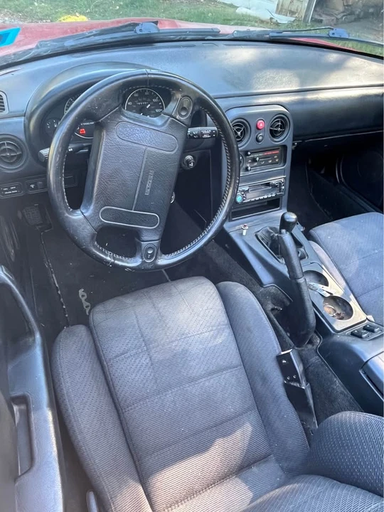 1990 Mazda NA MX-5 Miata - Image 7 of 8