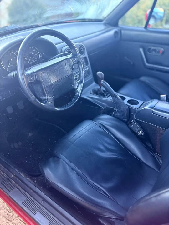 1990 Mazda NA MX-5 Miata - Image 4 of 5
