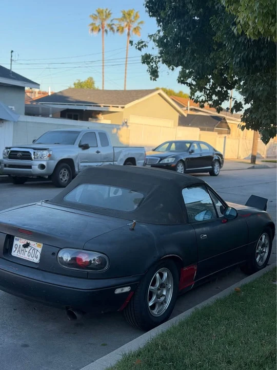 1990 Mazda NA MX-5 Miata - Image 3 of 12