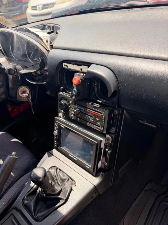 1990 Mazda NA MX-5 Miata - Image 12 of 16