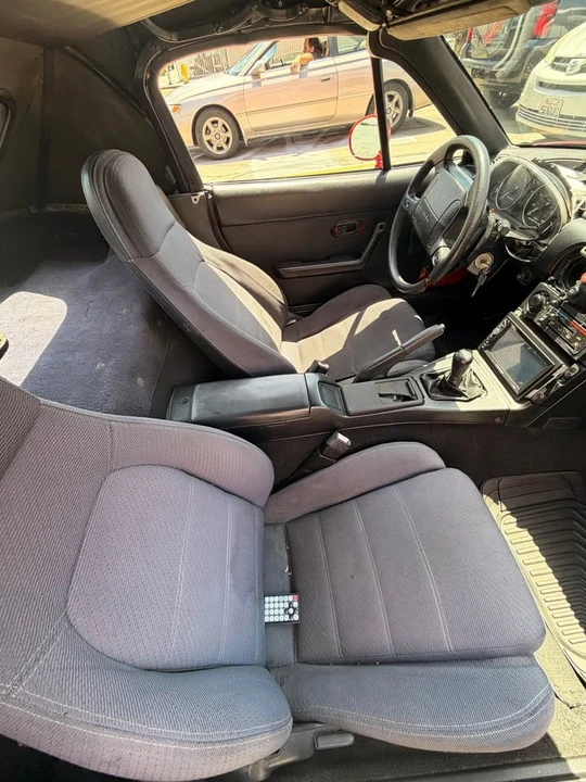 1990 Mazda NA MX-5 Miata - Image 13 of 16