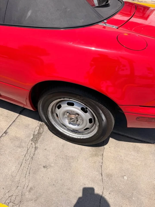1990 Mazda NA MX-5 Miata - Image 9 of 16