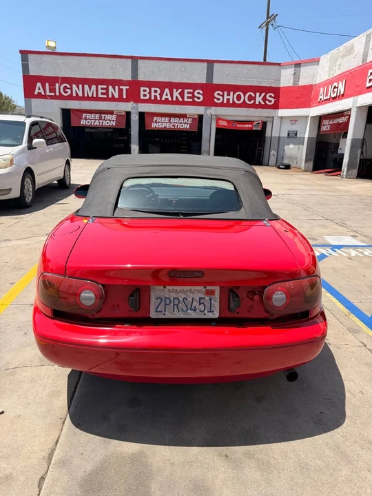 1990 Mazda NA MX-5 Miata - Image 4 of 16