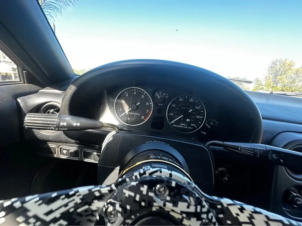 1990 Mazda NA MX-5 Miata - Image 13 of 16