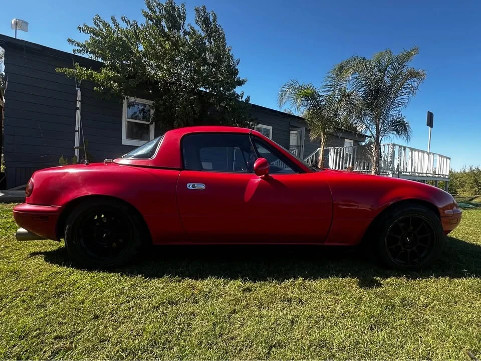 1990 Mazda NA MX-5 Miata - Image 5 of 16