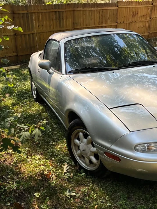 1990 Mazda NA MX-5 Miata - Image 5 of 7