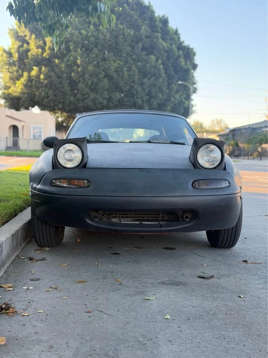 1990 Mazda NA MX-5 Miata - Image 6 of 13