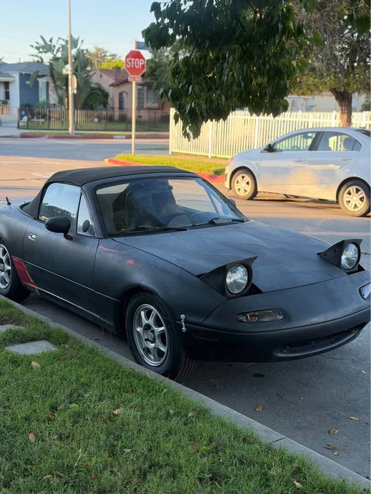 1990 Mazda NA MX-5 Miata - Image 5 of 13
