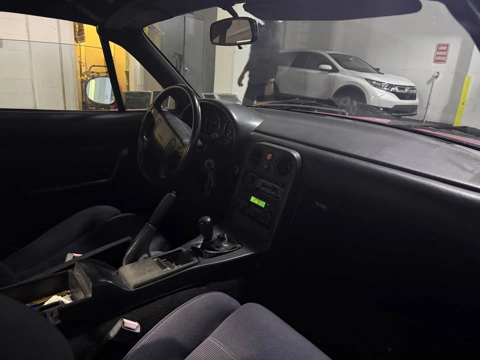 1990 Mazda NA MX-5 Miata - Image 12 of 14
