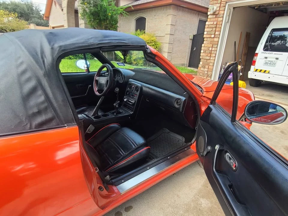 1990 Mazda NA MX-5 Miata - Image 3 of 8
