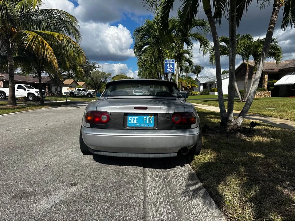 1990 Mazda NA MX-5 Miata - Image 3 of 4