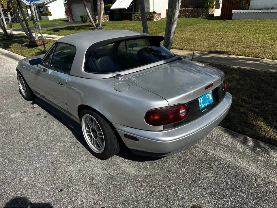 1990 Mazda NA MX-5 Miata - Image 2 of 4