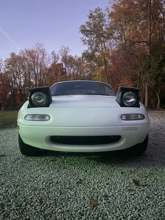 1990 Mazda NA MX-5 Miata - Image 5 of 5