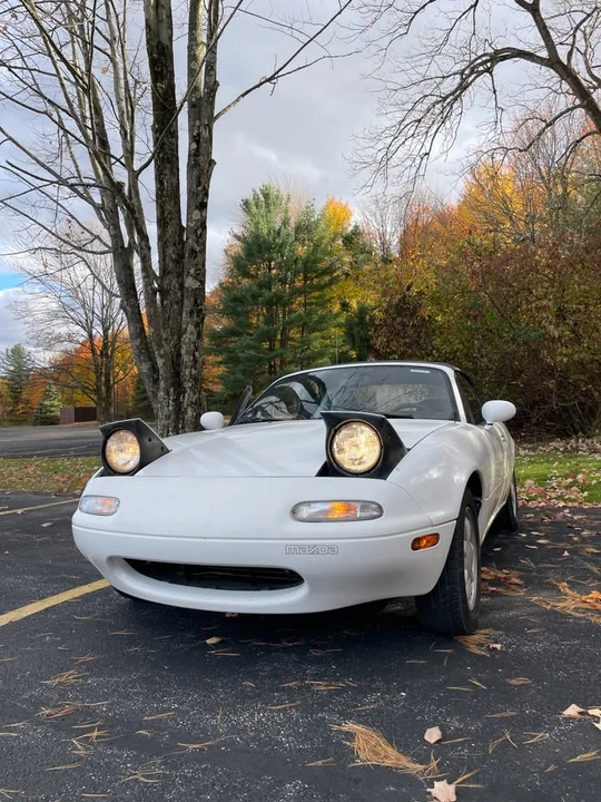 1990 Mazda NA MX-5 Miata - Image 3 of 5