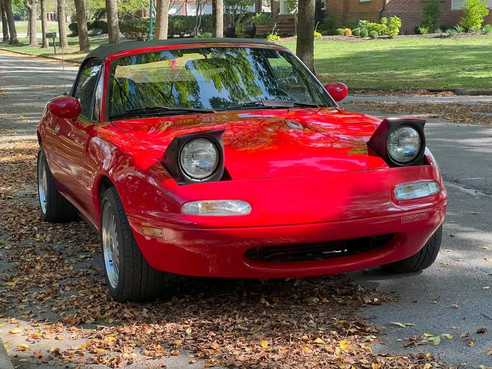 1990 Mazda NA MX-5 Miata - Image 2 of 19