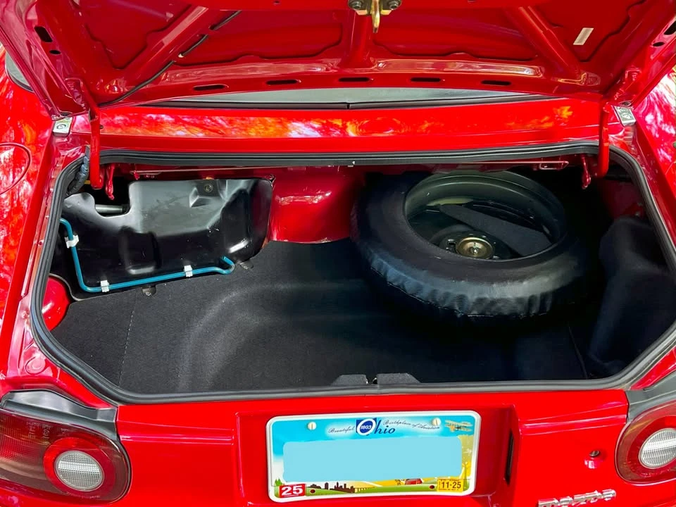1990 Mazda NA MX-5 Miata - Image 16 of 19