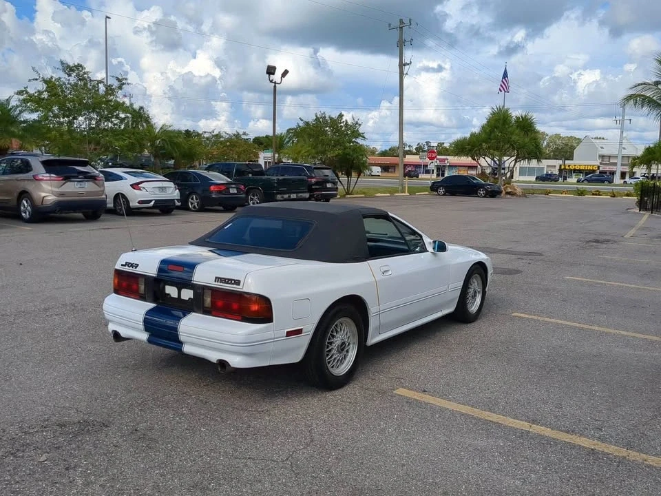 1990 Mazda RX-7 FC - Image 3 of 10