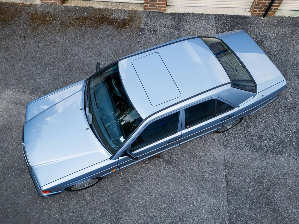 1990 Mercedes-Benz 190E - Image 9 of 30