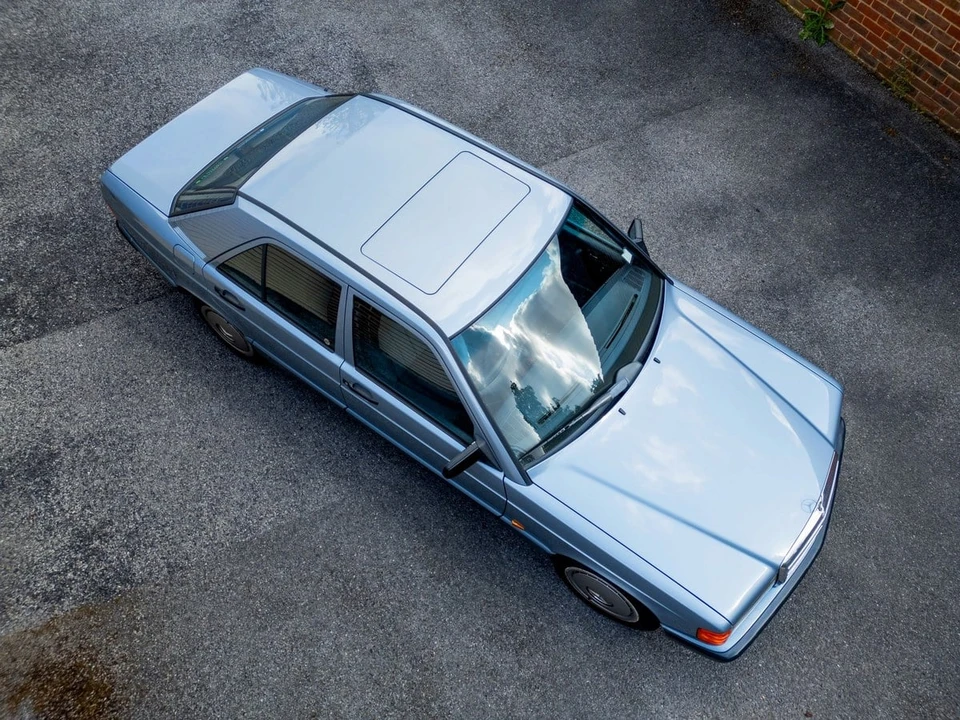 1990 Mercedes-Benz 190E - Image 11 of 30