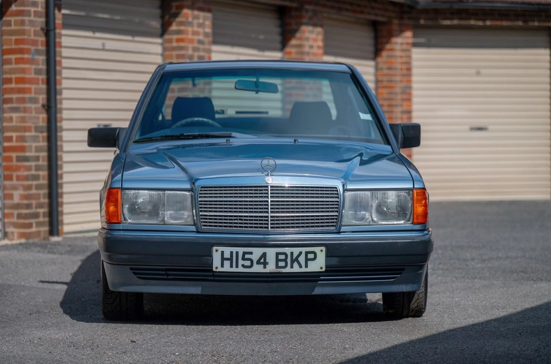1990 Mercedes-Benz 190E - Image 5 of 30