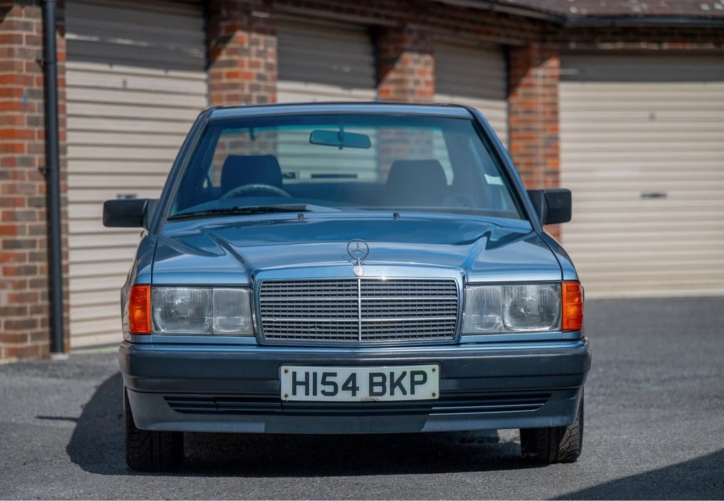 1990 Mercedes-Benz 190E - Image 8 of 30