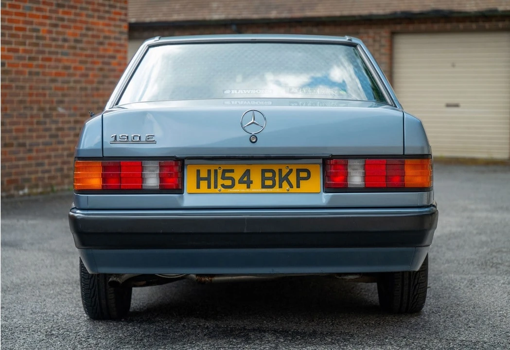 1990 Mercedes-Benz 190E - Image 7 of 30