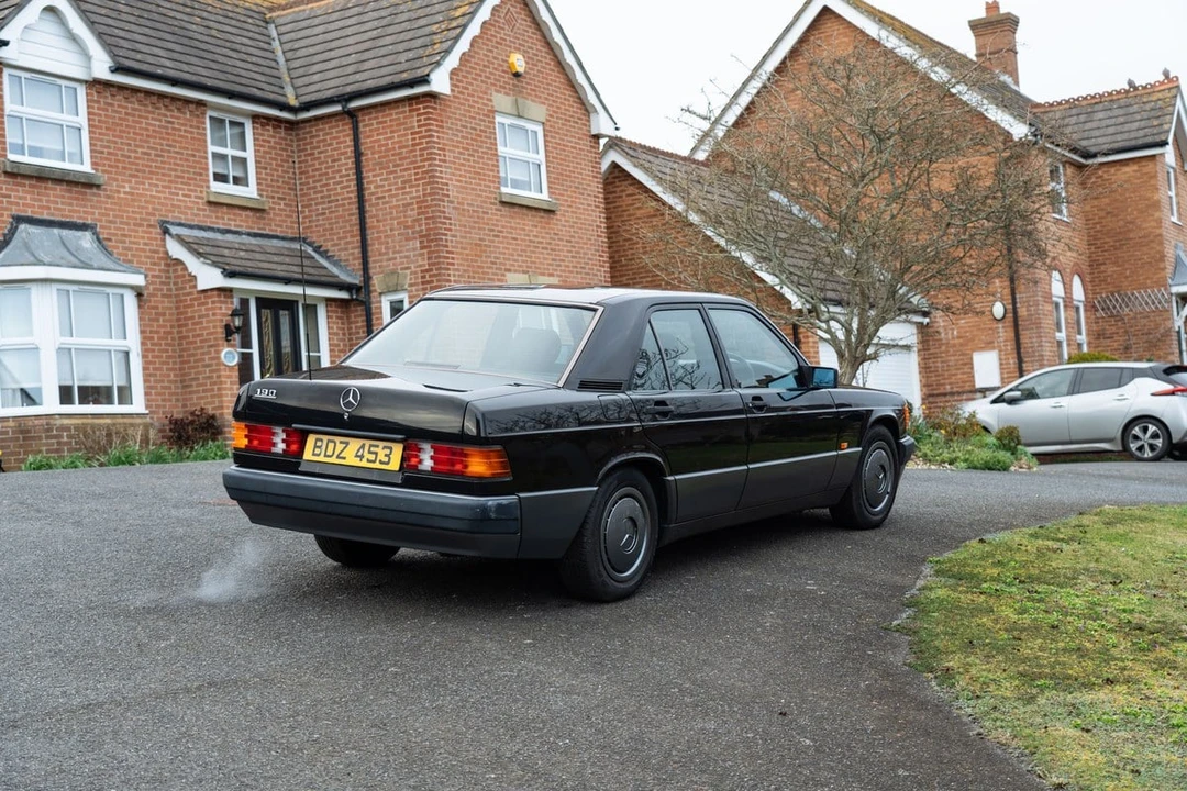 1990 Mercedes-Benz 190E - Image 30 of 30