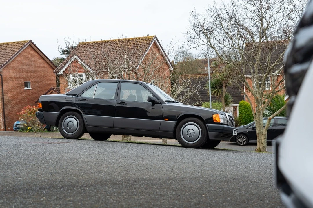 1990 Mercedes-Benz 190E - Image 23 of 30