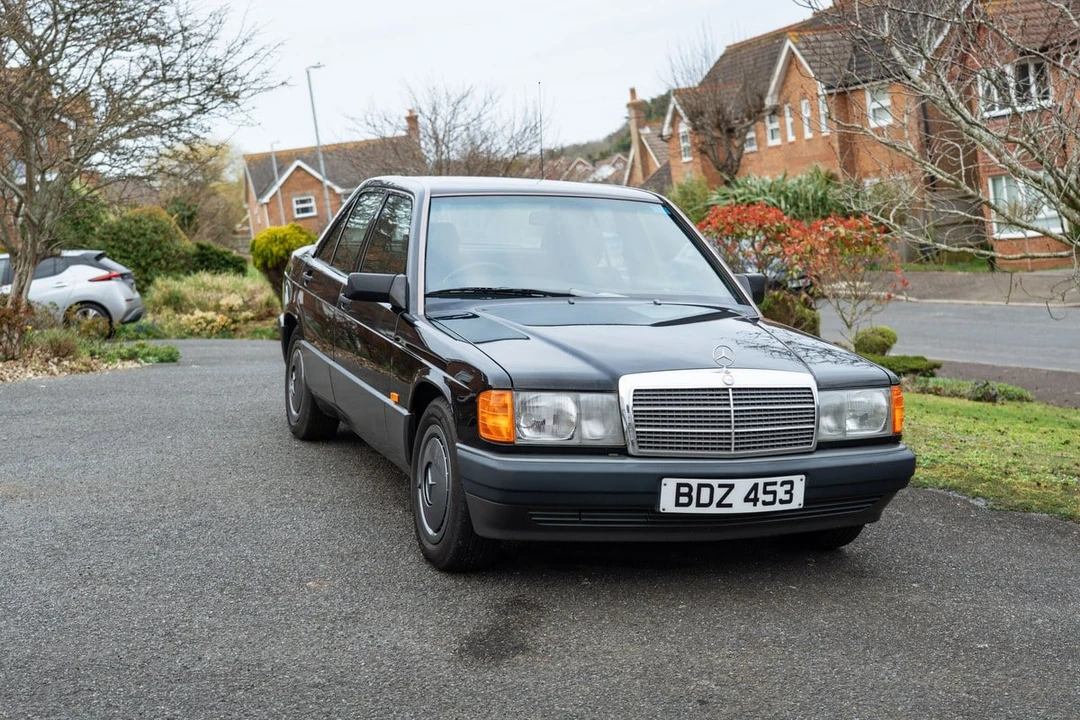 1990 Mercedes-Benz 190E - Image 6 of 30