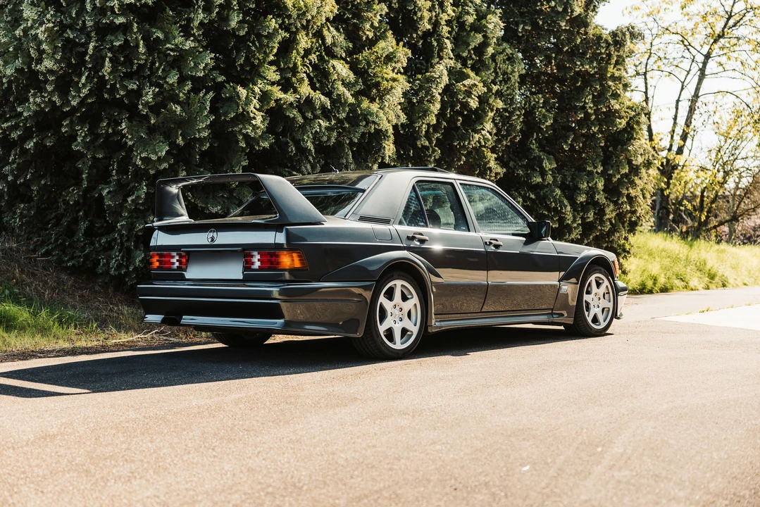 1990 Mercedes-Benz 190E 2.5-16 Evolution II - Image 6 of 31