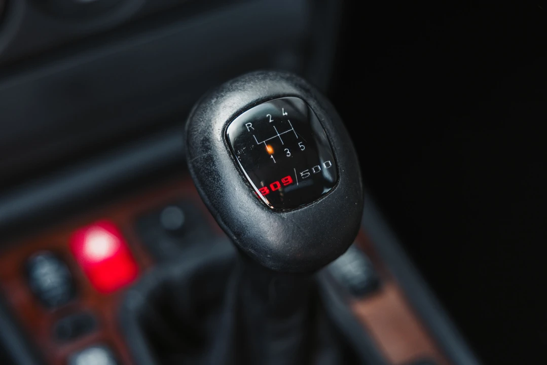 1990 Mercedes-Benz 190E 2.5-16 Evolution II - Image 21 of 31