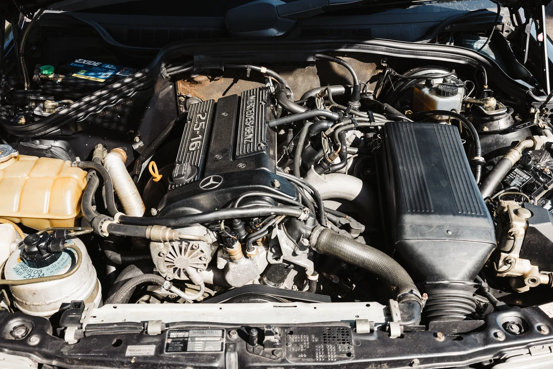 1990 Mercedes-Benz 190E 2.5-16 Evolution II - Image 25 of 31