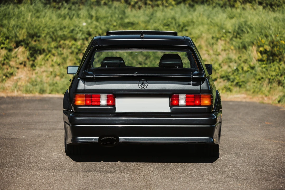 1990 Mercedes-Benz 190E 2.5-16 Evolution II - Image 4 of 31