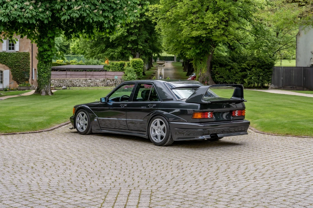 1990 Mercedes-Benz 190E 2.5-16 Evolution II - Image 10 of 31