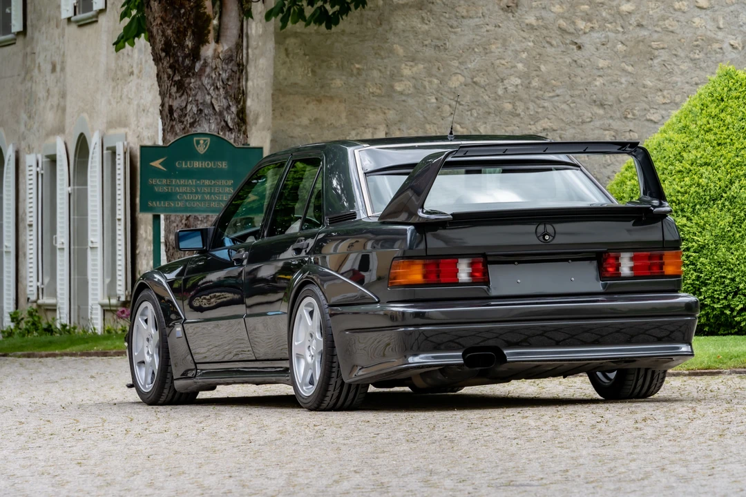1990 Mercedes-Benz 190E 2.5-16 Evolution II - Image 8 of 31