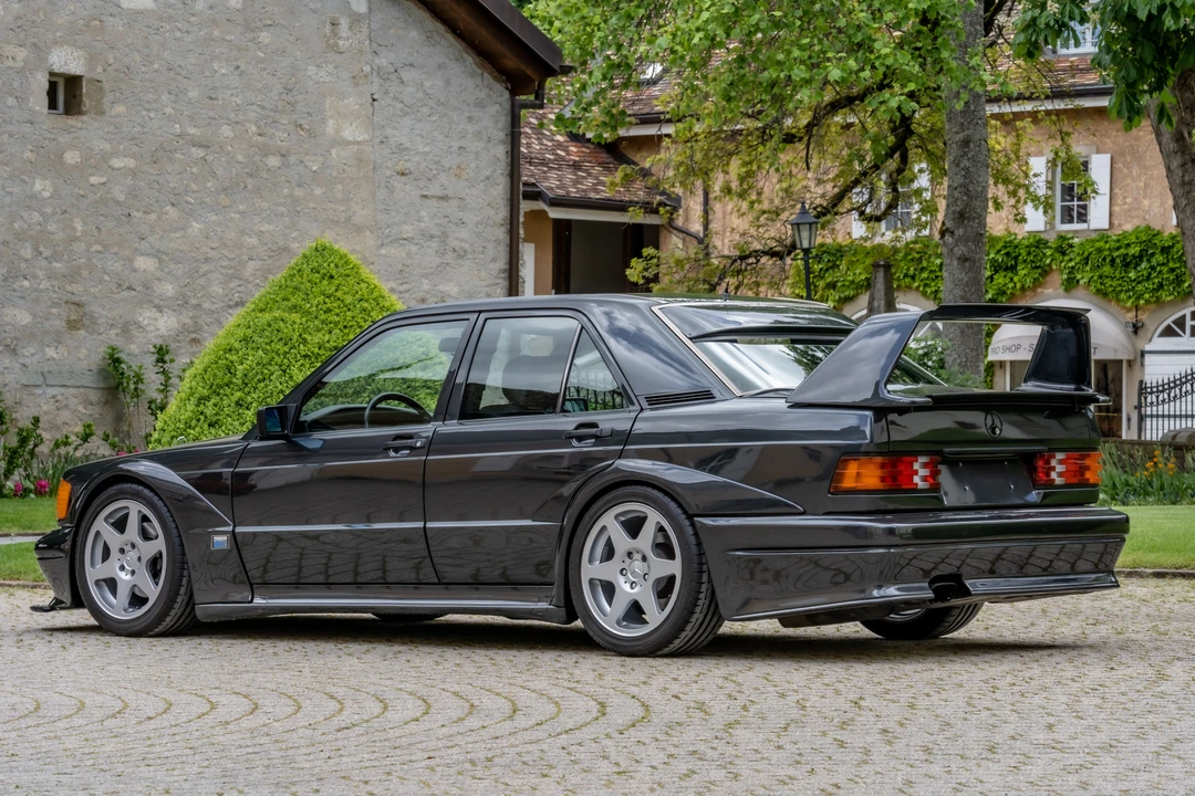 1990 Mercedes-Benz 190E 2.5-16 Evolution II - Image 9 of 31