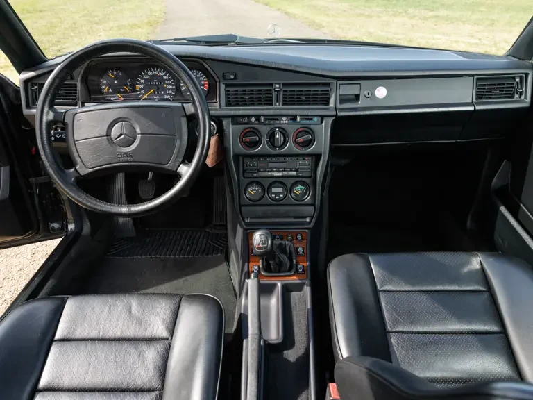 1990 Mercedes-Benz 190E 2.5-16 Evolution II - Image 17 of 31